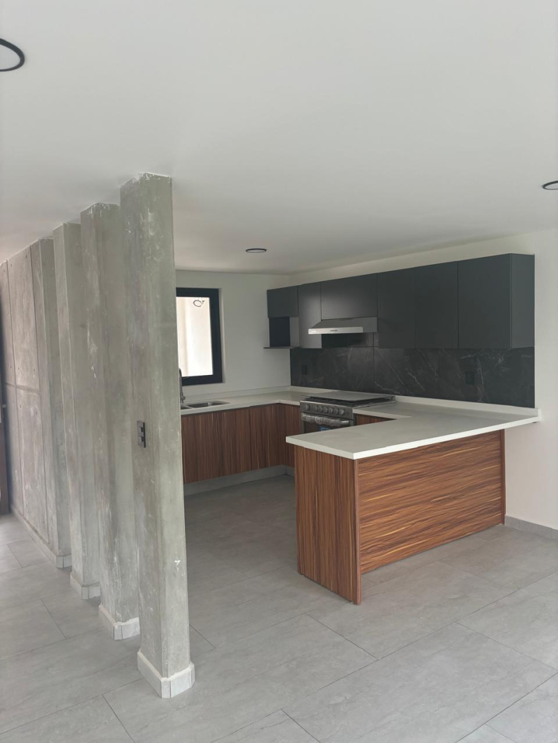 Casa En Venta En Residencial Lago Esmeralda