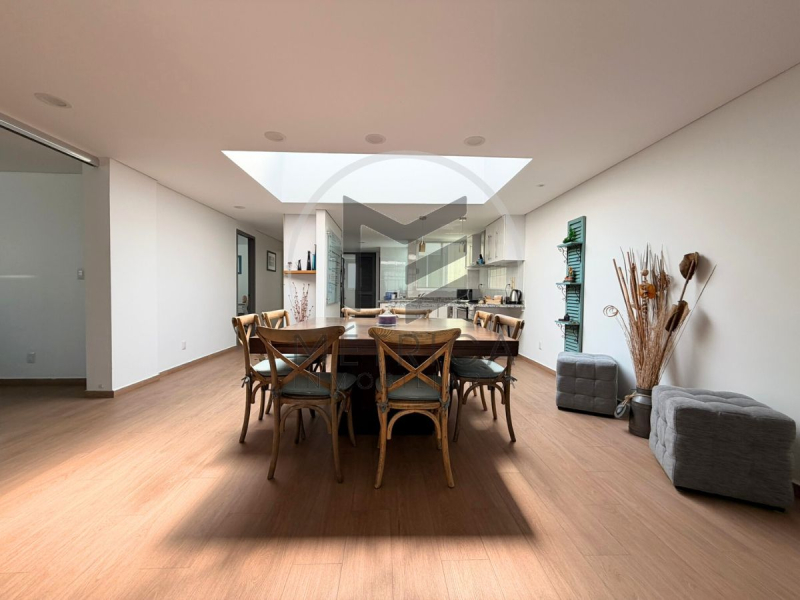 oficina en renta semi amueblada en lomas del chamizal