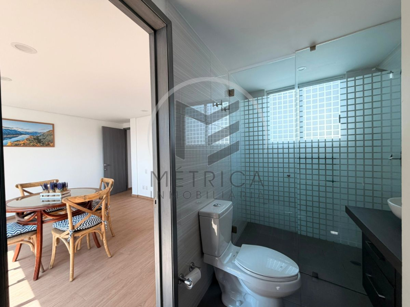 oficina en renta semi amueblada en lomas del chamizal