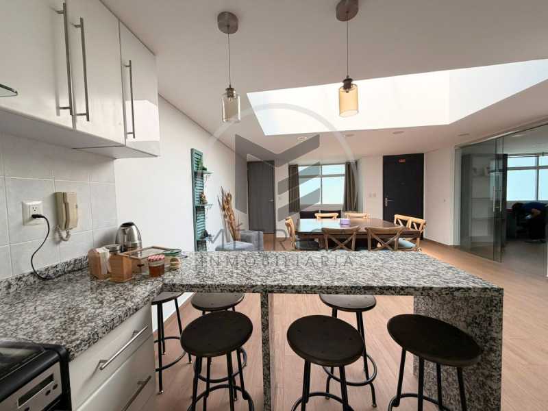 oficina en renta semi amueblada en lomas del chamizal