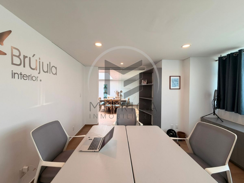 oficina en renta semi amueblada en lomas del chamizal