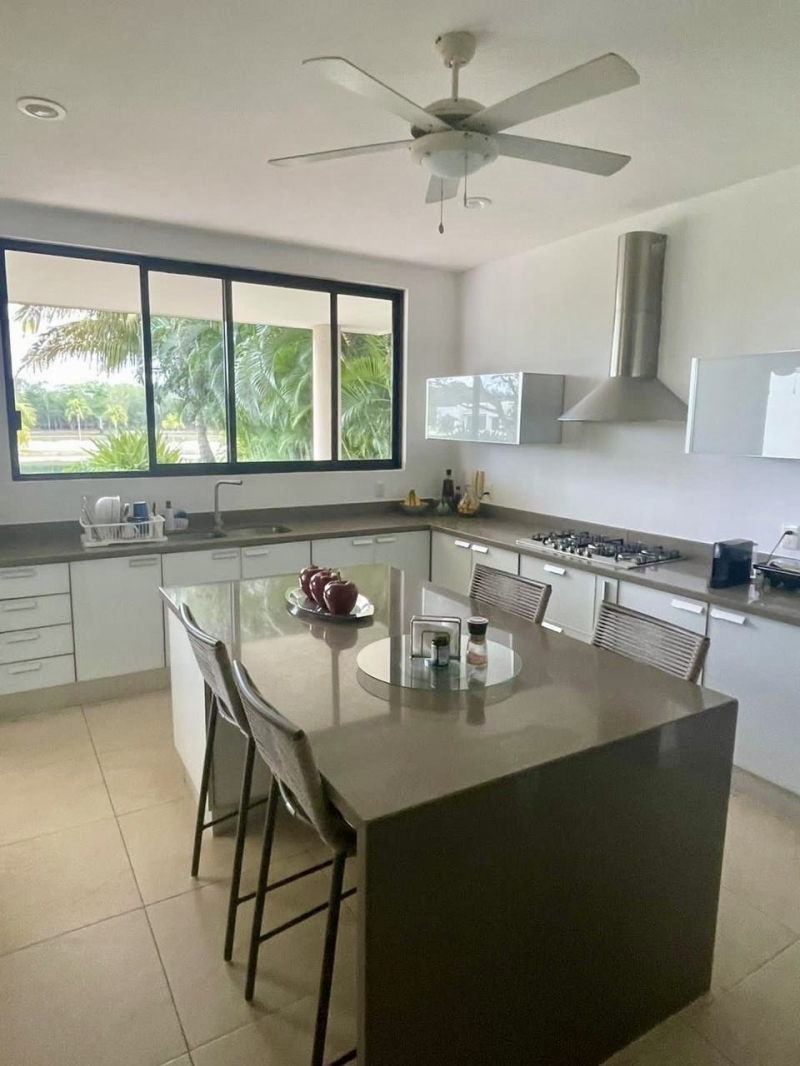 Casa En Condominio En Venta En Yucatán Country Club