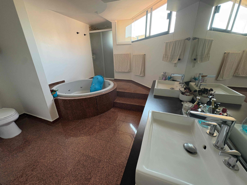 casa en venta en lomas country club