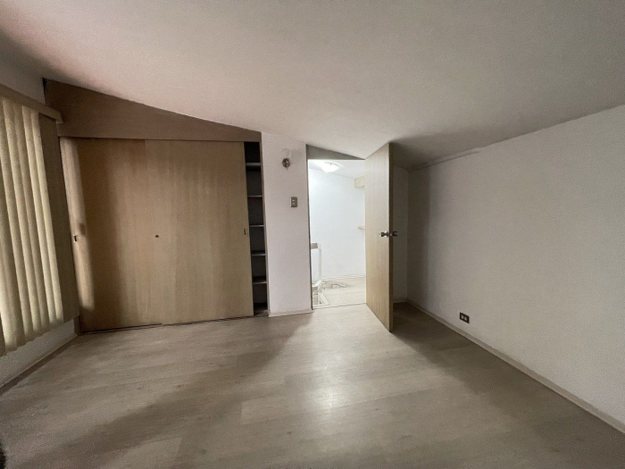 casa con uso de suelo en renta excelente ubicación