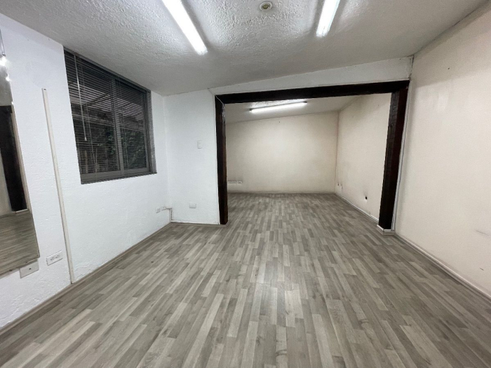 casa con us de suelo en venta muy bien ubicada