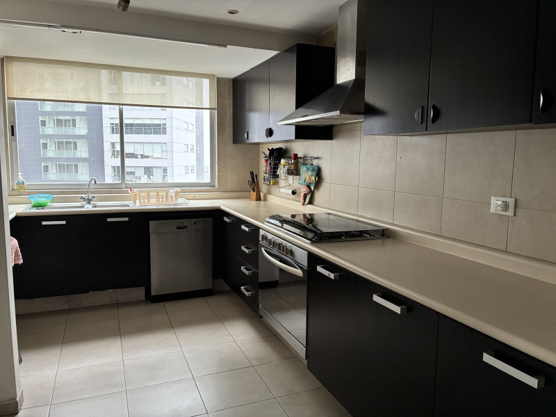 Departamento En Venta En Hacienda De Las Palmas