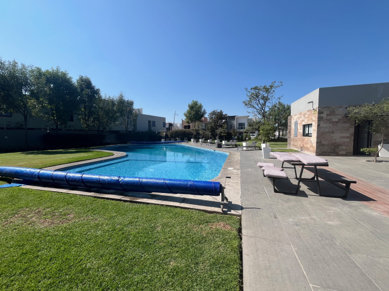 Casa En Condominio En Renta En Altavista Residencial