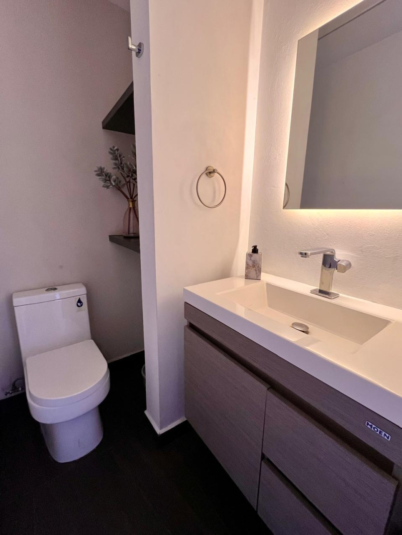 Departamento En Venta  En Hacienda De Las Palmas