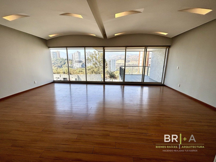 Departamento en Renta en Bosque Real, Residencial Palmeras