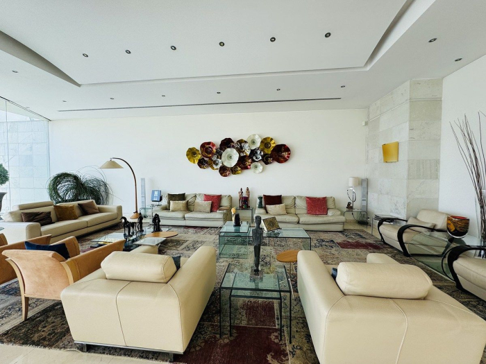 extraordinaria casa en venta en jardines del pedregal con seguridad