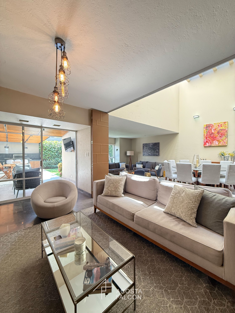 casa en venta en paseo de las lomas