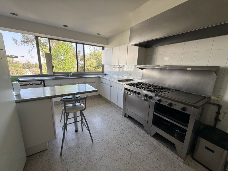 Departamento en Venta en Lomas Altas