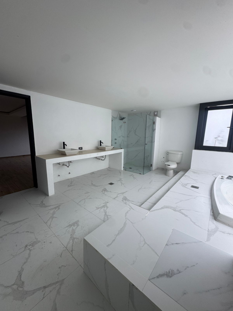 Casa En Venta En Bosques De Las Lomas