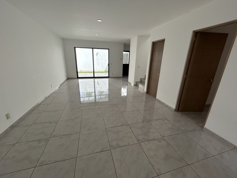 Casa En Venta En Residencial El Refugio
