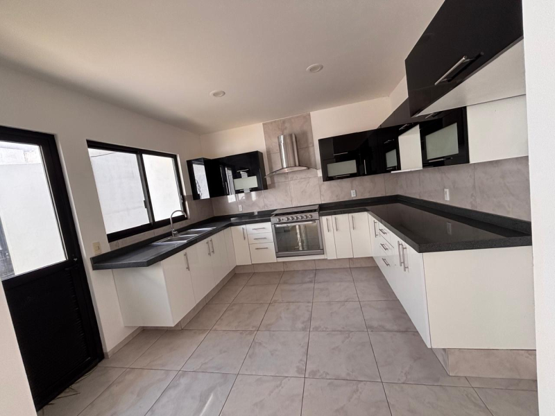 Casa En Venta En Residencial El Refugio