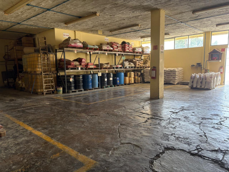 bodega en renta en industrial alce blanco
