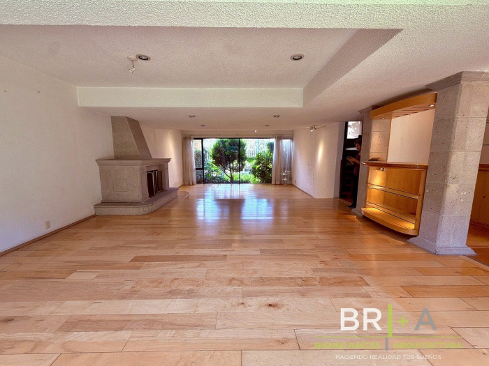 casa en venta en herradura en calle cerrada