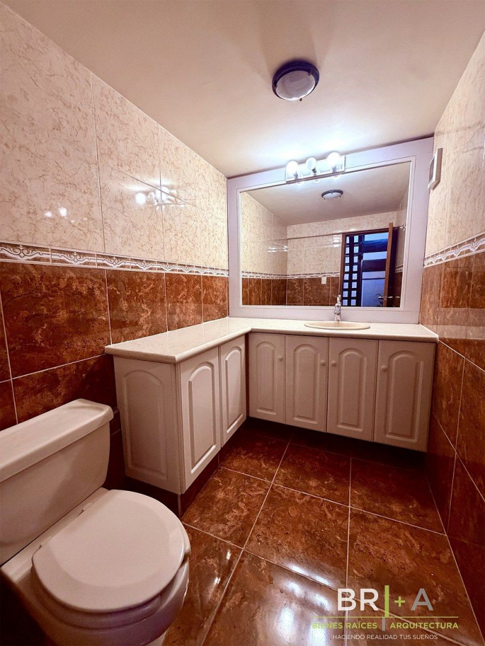 casa en venta en herradura en calle cerrada