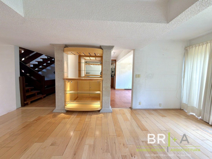 casa en venta en herradura en calle cerrada