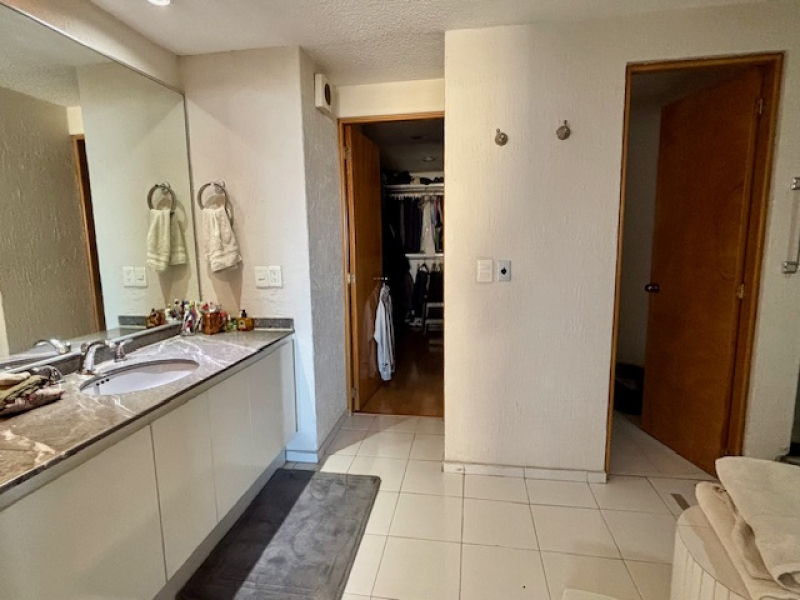 Departamento en Renta, en Lomas Anahuac