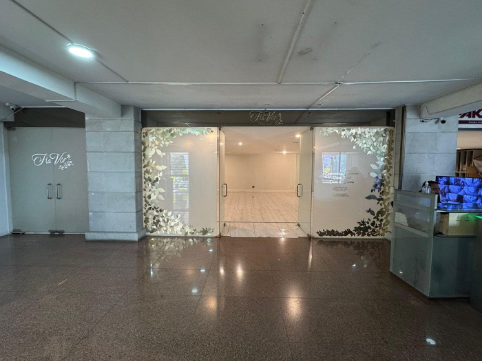 lomas de tecamachalco, avenida de las fuentes, local comercial en renta