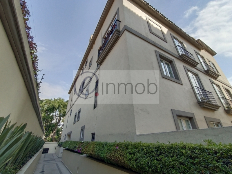 Renta Departamento Bosques De Las Lomas, Ahuehuetes