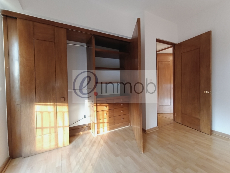 Renta Departamento Bosques De Las Lomas, Ahuehuetes