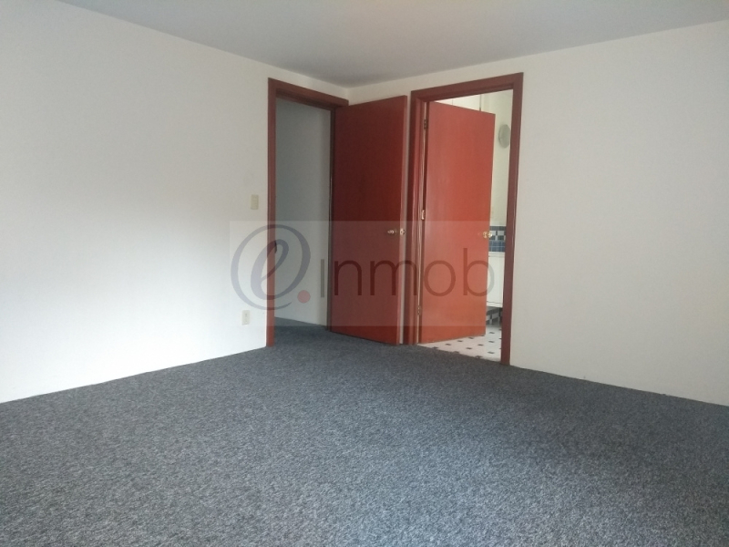 departamento renta enfrente garden santa fe			