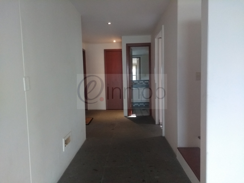 departamento renta enfrente garden santa fe			