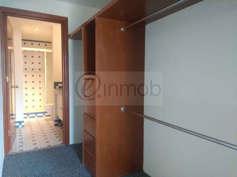 departamento renta enfrente garden santa fe			