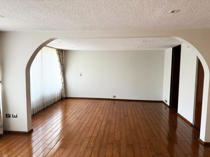 casa en venta en las lomas de chapultepec