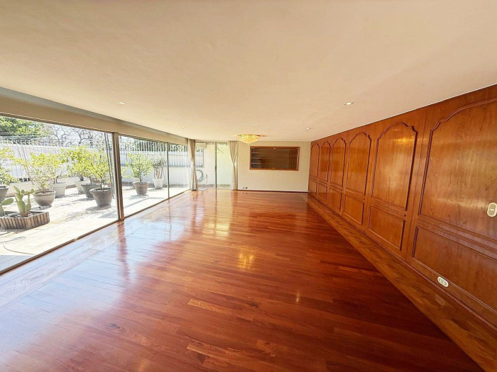 casa en venta en las lomas de chapultepec