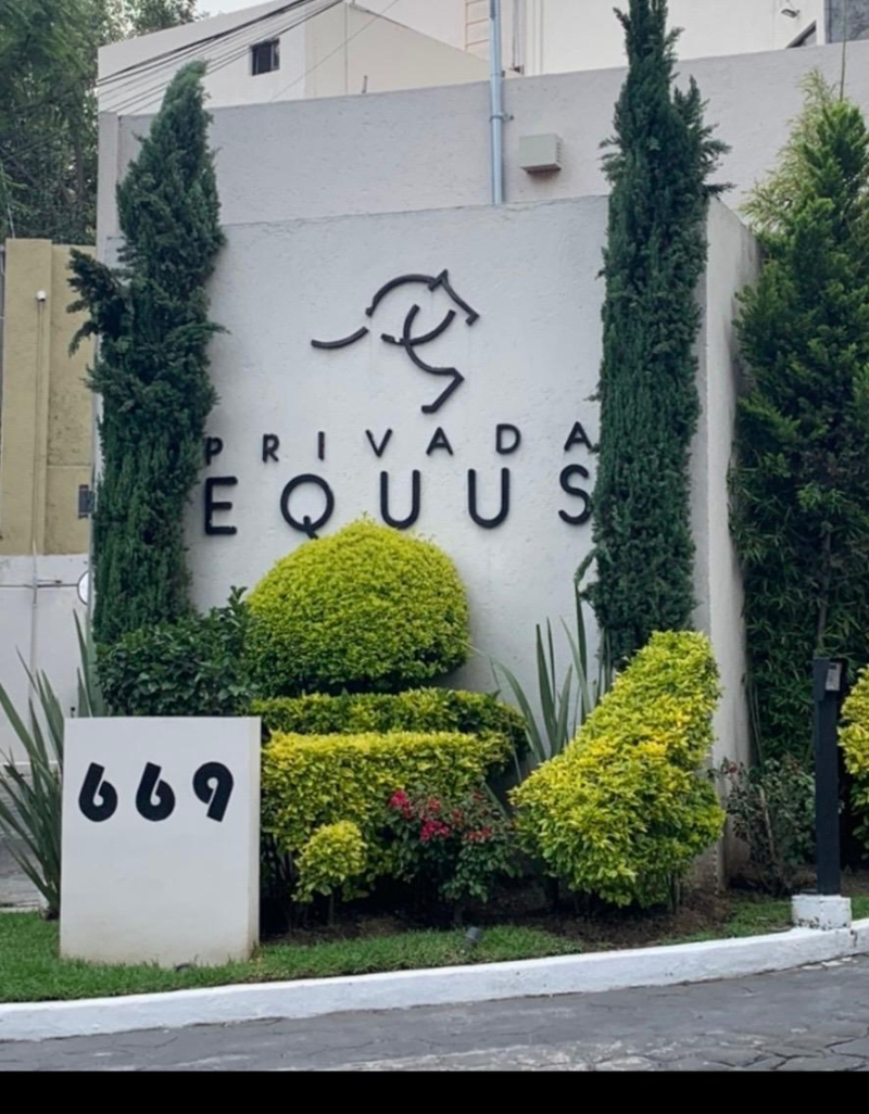 DEPARTAMENTO EN VENTA EQUUS OLIVAR DE LOS PADRES
