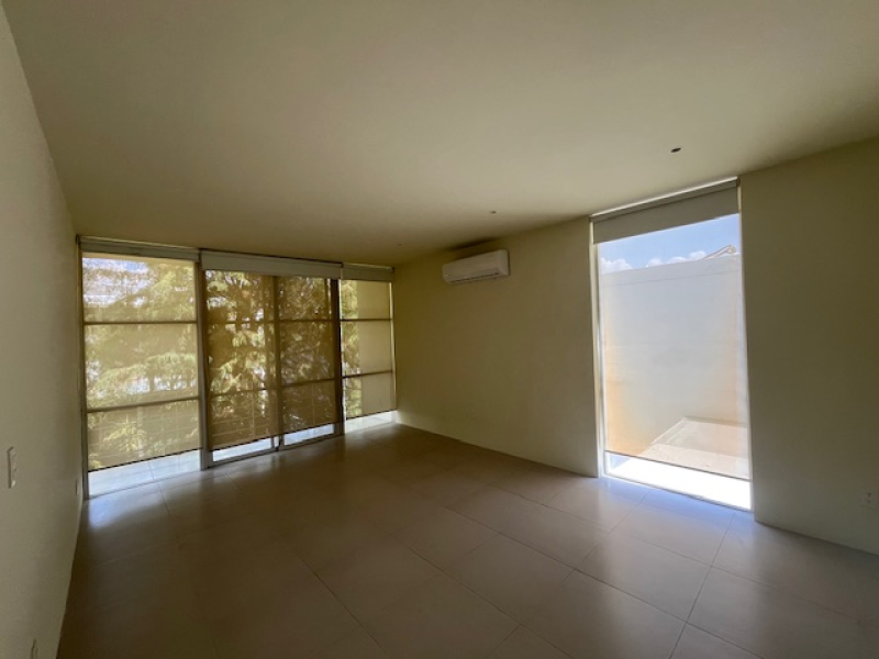 Casa En Renta La Rioja Frente A Punto Sur Tlajomulco De Zúñiga