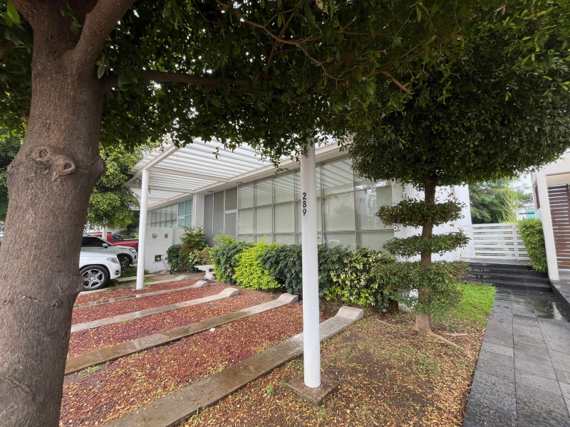 casa en condominio en renta en fraccionamiento la rioja