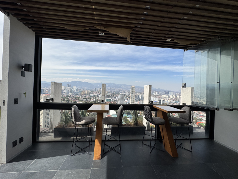 DEPARTAMENTO PENTHOUSE EN VENTA CON ROOF PRIVADO - SECRETARÍA DE MARINA - AVIVIA - BOSQUES DE LAS LOMAS