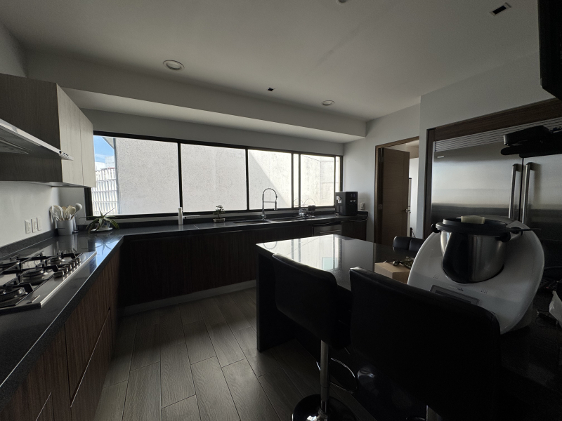 DEPARTAMENTO PENTHOUSE EN VENTA CON ROOF PRIVADO - SECRETARÍA DE MARINA - AVIVIA - BOSQUES DE LAS LOMAS