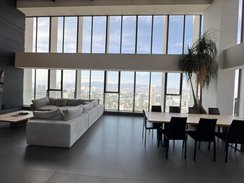 DEPARTAMENTO PENTHOUSE EN VENTA CON ROOF PRIVADO - SECRETARÍA DE MARINA - AVIVIA - BOSQUES DE LAS LOMAS