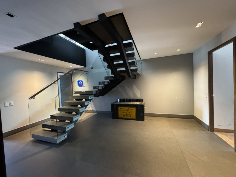 DEPARTAMENTO PENTHOUSE EN VENTA CON ROOF PRIVADO - SECRETARÍA DE MARINA - AVIVIA - BOSQUES DE LAS LOMAS