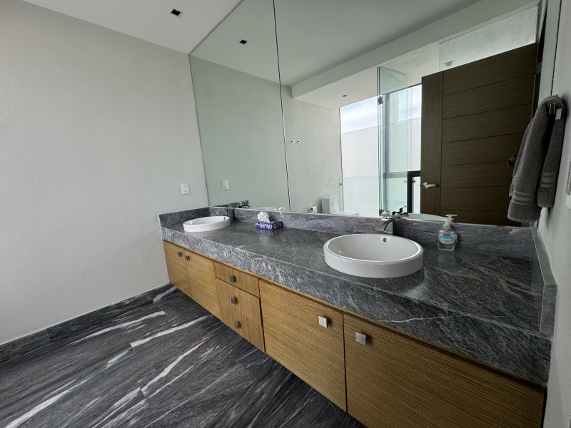 DEPARTAMENTO PENTHOUSE EN VENTA CON ROOF PRIVADO - SECRETARÍA DE MARINA - AVIVIA - BOSQUES DE LAS LOMAS