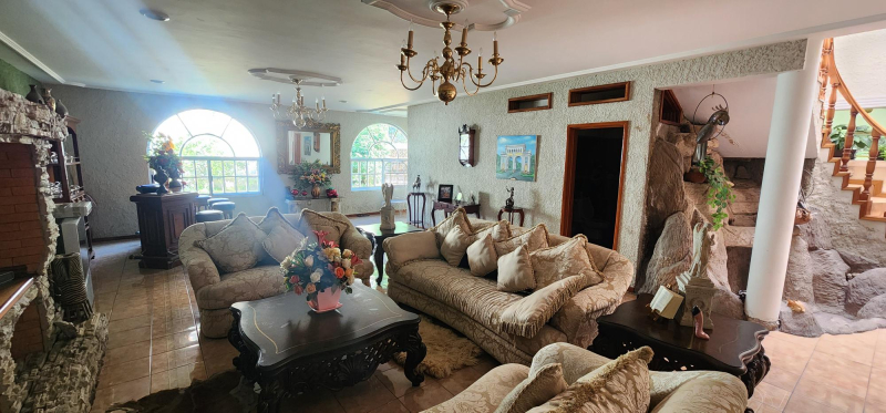 casa en venta en los pinos campestre