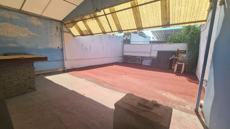 local comercial en venta en barrio santa teresita