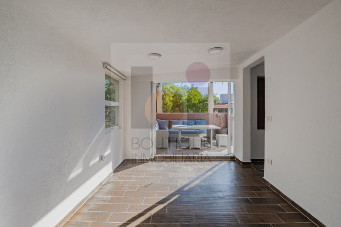 casa en venta en cd. satélite. remodelada. en cerrada. doble terraza. 