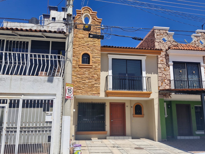 Casa en Condominio en Venta en Guadalupe Sur