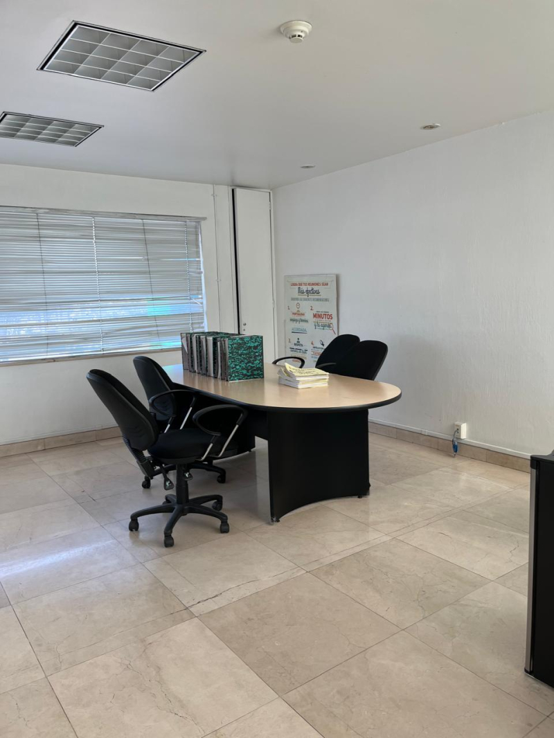 Bodega En Renta En Lomas De Zapopan