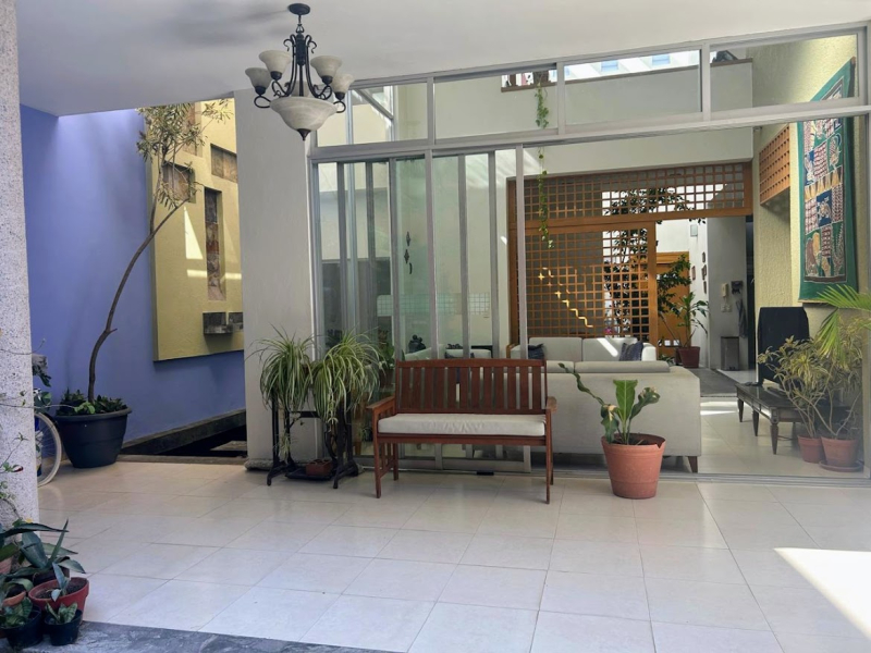 Casa En Renta En Jardines Universidad