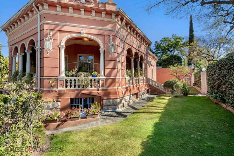 Casa En Venta En Lomas De Chapultepec