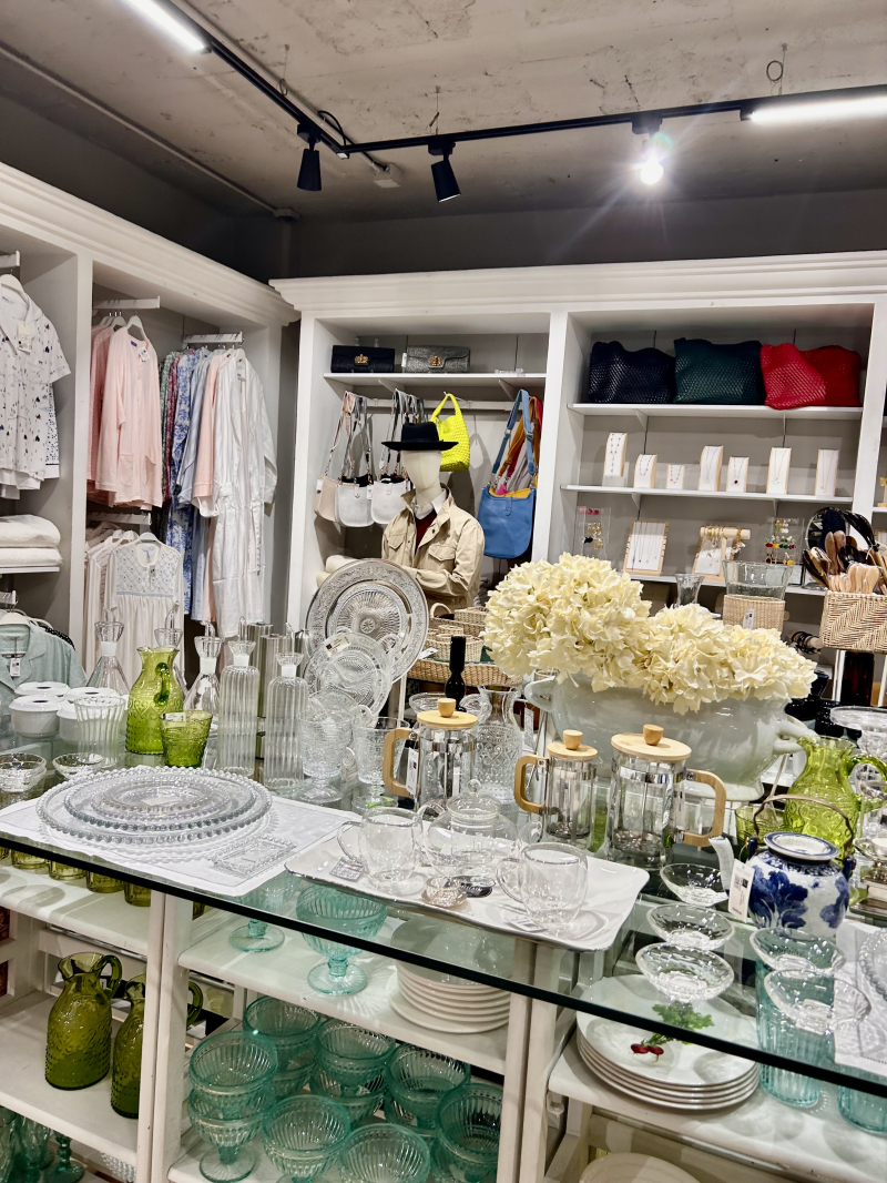 Local Comercial En Renta En Monte Athos, Lomas De Chapultepec.