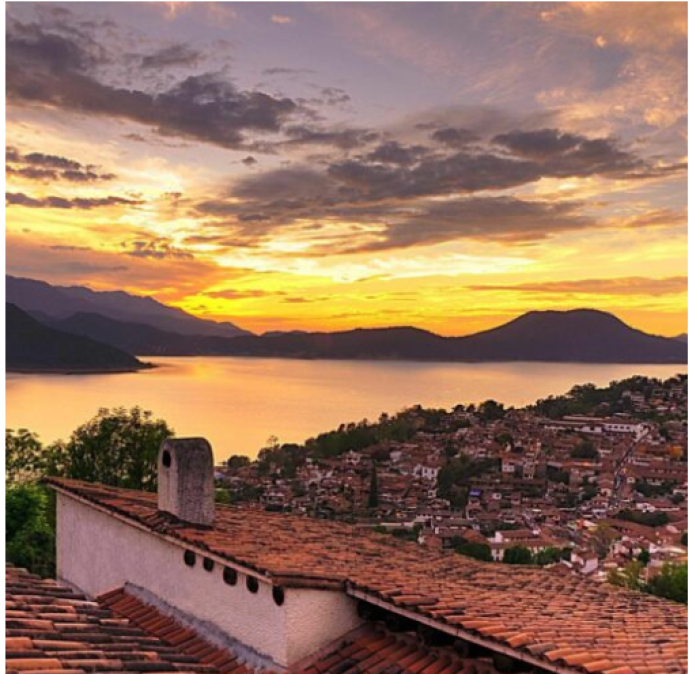 Local Comercial En Renta  En Valle De Bravo