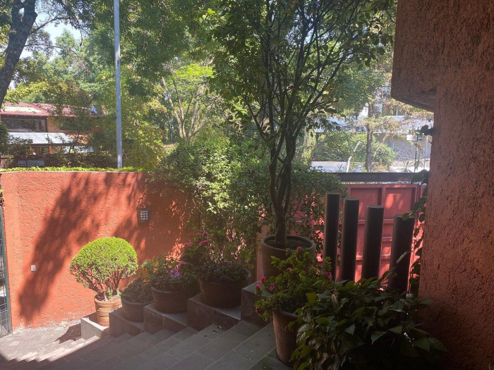 CASA EN VENTA EN BOSQUES DE LAS LOMAS